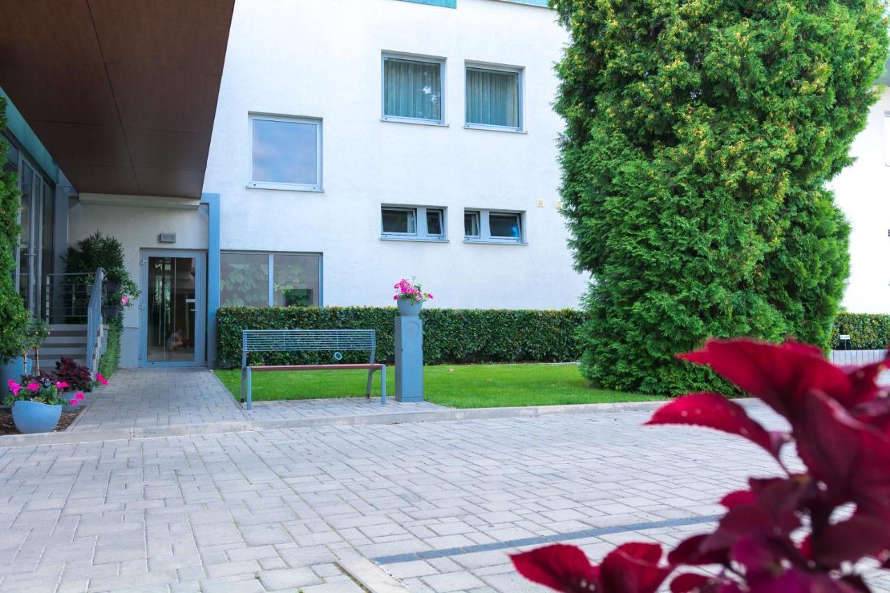 Mikado Hotel Nitra Exterior photo